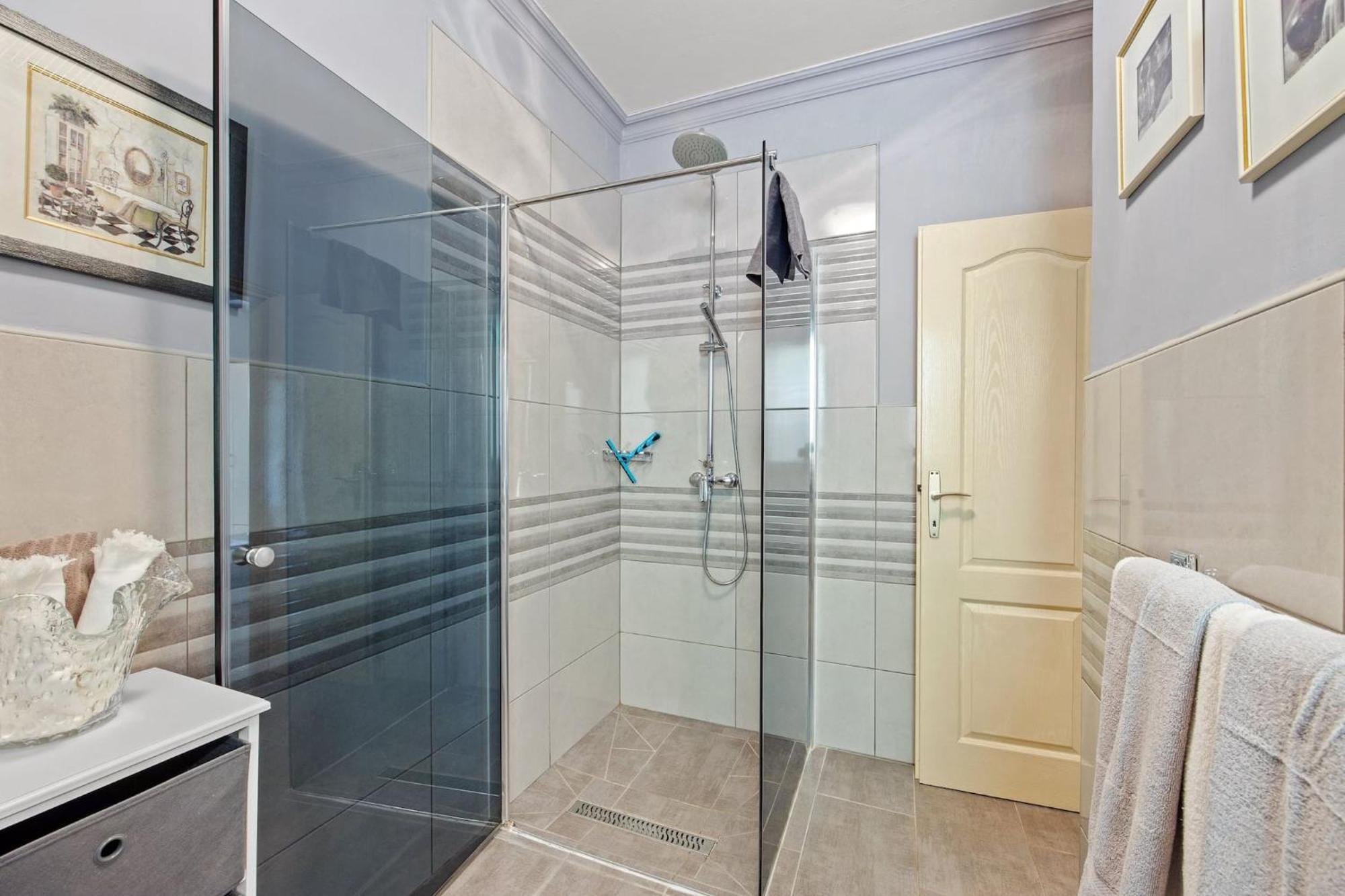Apartments Lady M Rabac Bagian luar foto